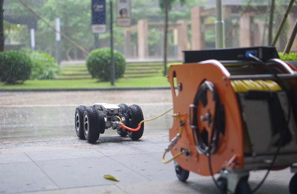 285藤子管道检测机器人